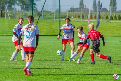 FOTO: MŁODZICZKI | Juna -  Pogoń Książ Wlkp.