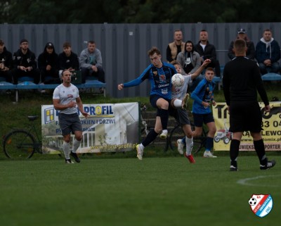 FOTO: A KLASA | Błękitni Kąkolewo - Juna