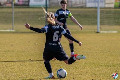 FOTO: Juna - Bielawianka