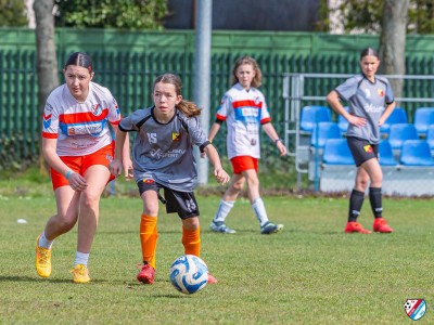 FOTO: Sparing młodziczek z Orzeł Lipno
