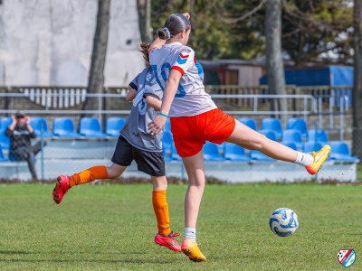 FOTO: Sparing młodziczek z Orzeł Lipno