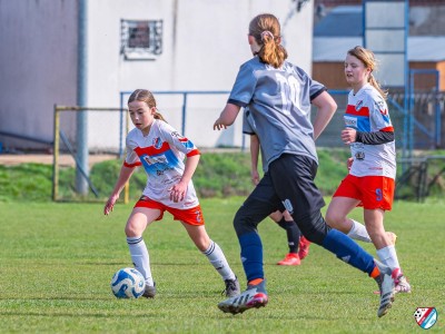 FOTO: Sparing młodziczek z Orzeł Lipno