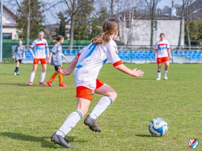 FOTO: Sparing młodziczek z Orzeł Lipno