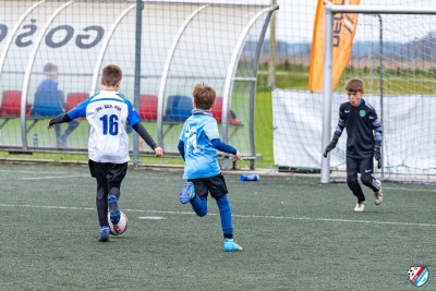FOTO: GRA KONTROLNA ORLIKÓW Z UKS ORŁY PECNA