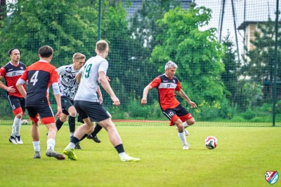 FOTO: Seniorzy | Juna - Korona Piaski