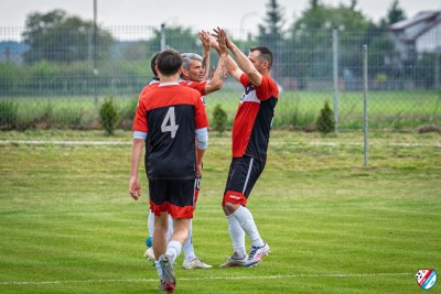 FOTO: Seniorzy | Juna - Korona Piaski