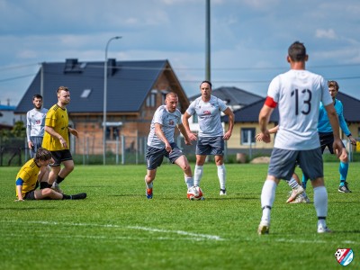 FOTO: A KLASA | Juna - Dąb Boguszyn
