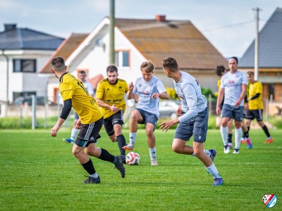 FOTO: A KLASA | Juna - Dąb Boguszyn