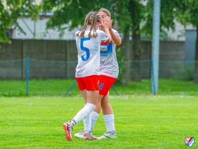 FOTO: MŁODZICZKI | Juna - AVIA KAMIONKI