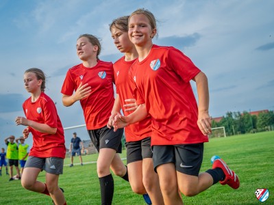 FOTO: Orliczki i Młodziczki w formie - Uśmiech, zaangażowanie i rozwój