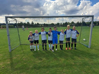 Orlik E1, Żak F2 i Skrzat G1 zagrali w Racocie – było dużo radości i goli!