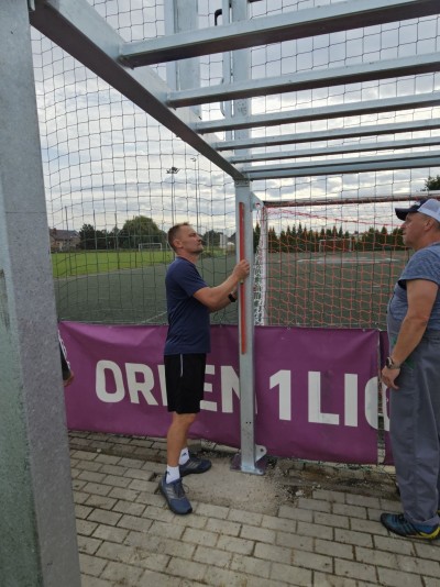 Wielkie wsparcie, wielki efekt – budka spikera już stoi!