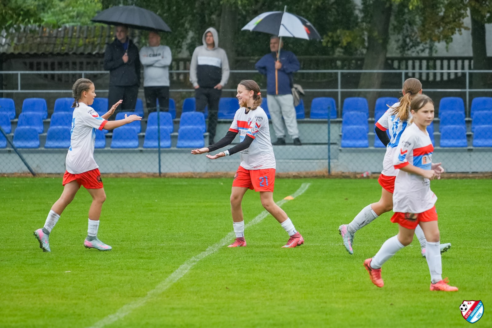 FOTO: Młodziczki minimalnie uległy RAP Rydzyna