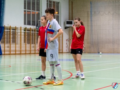 FOTO: Zimowe przygotowania młodziczek do rundy wiosennej