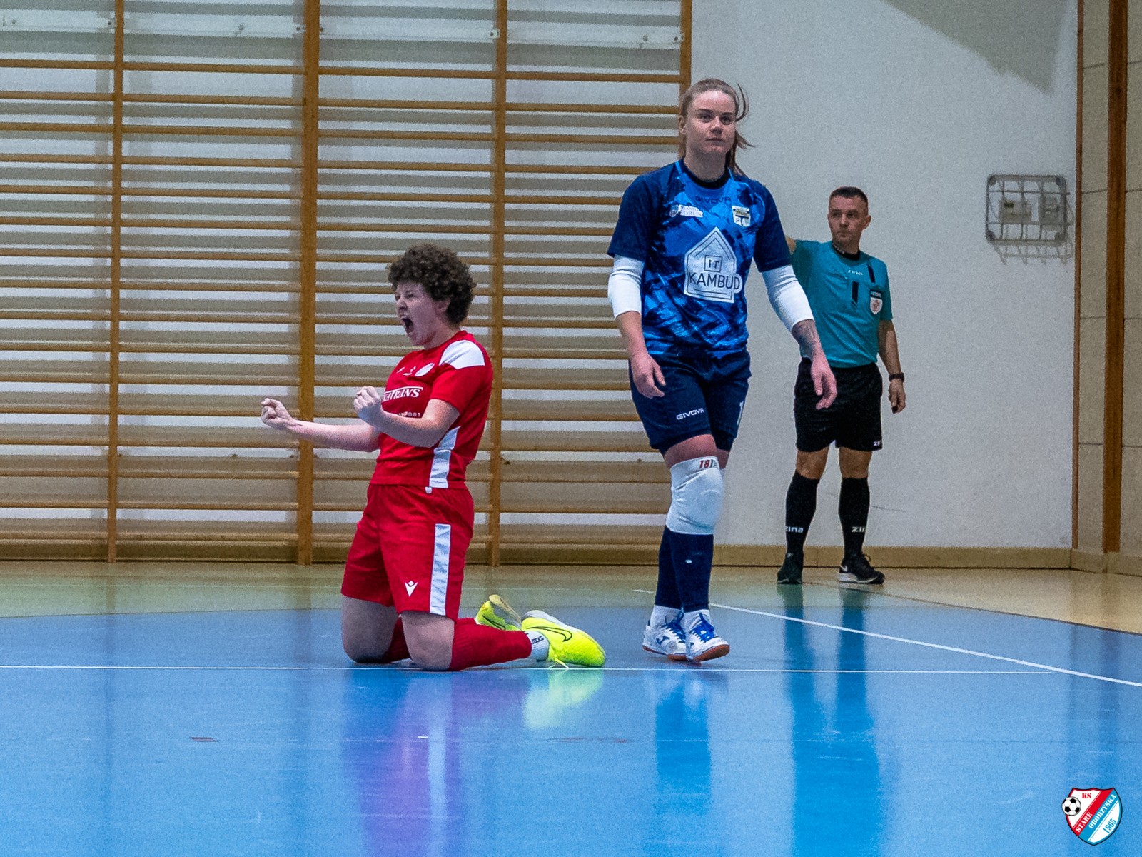 FOTO: HALOWY TURNIEJ POLSKI | Juna - TAF Toruń