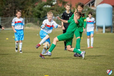 FOTO: LO MŁODZIK | Juna - AS Czempiń