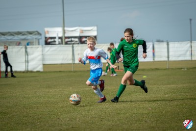 FOTO: LO MŁODZIK | Juna - AS Czempiń