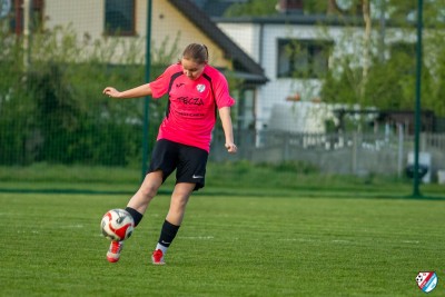 FOTO: 4 LIGA KOBIET | Juna - Polonia Środa Wlkp. III