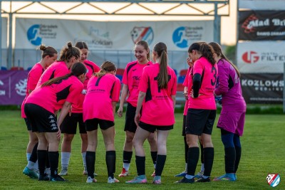 FOTO: 4 LIGA KOBIET | Juna - Polonia Środa Wlkp. III