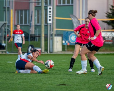 FOTO: 4 LIGA KOBIET | Juna - Polonia Środa Wlkp. III