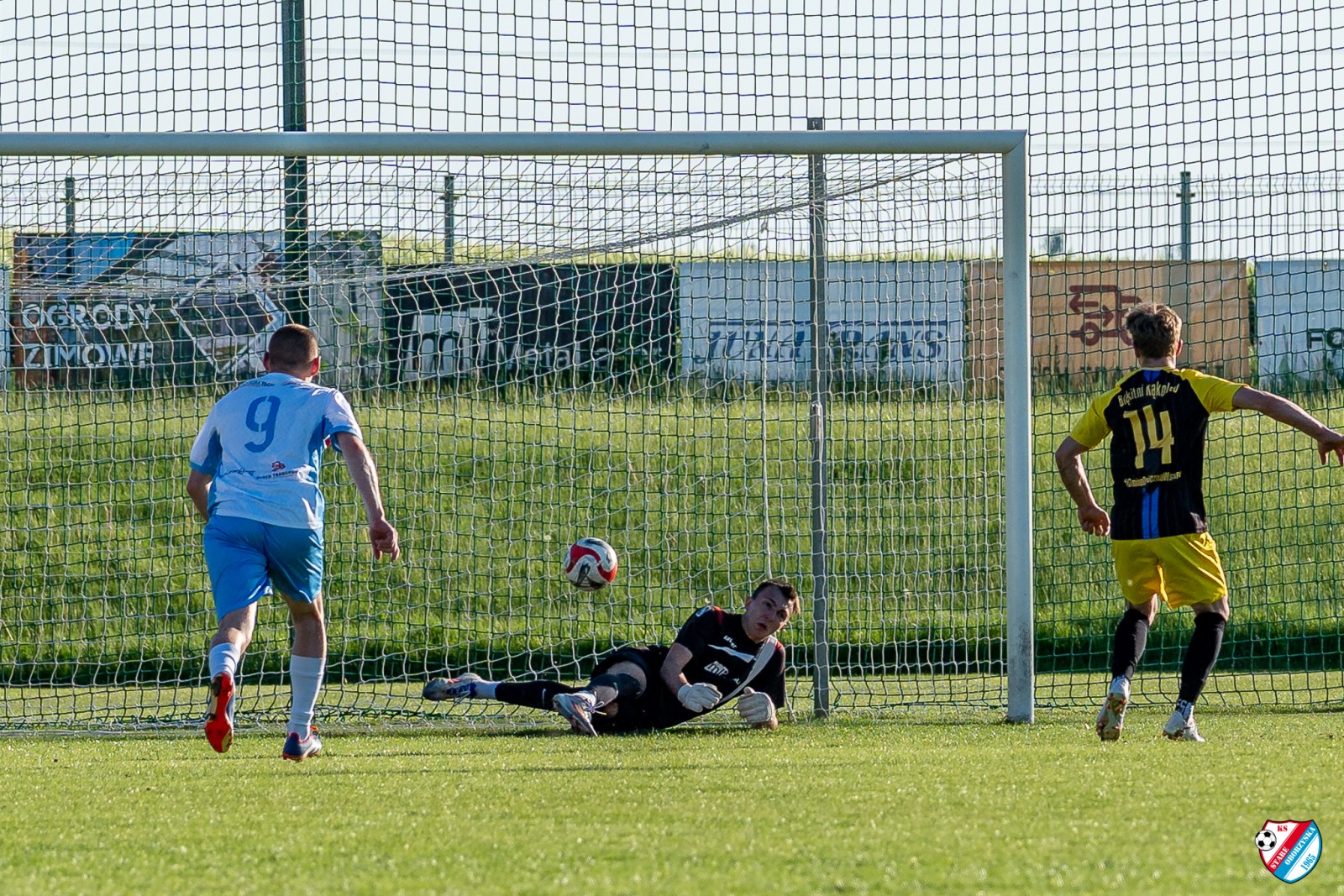 5 minut, 2 karne, 0 goli - Kacper zamknął bramkę
