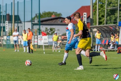 FOTO: A KLASA | Juna - Błękitni Kąkolewo
