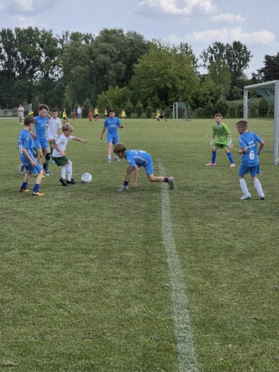 Orlik E2 na boiskach w Czempiniu